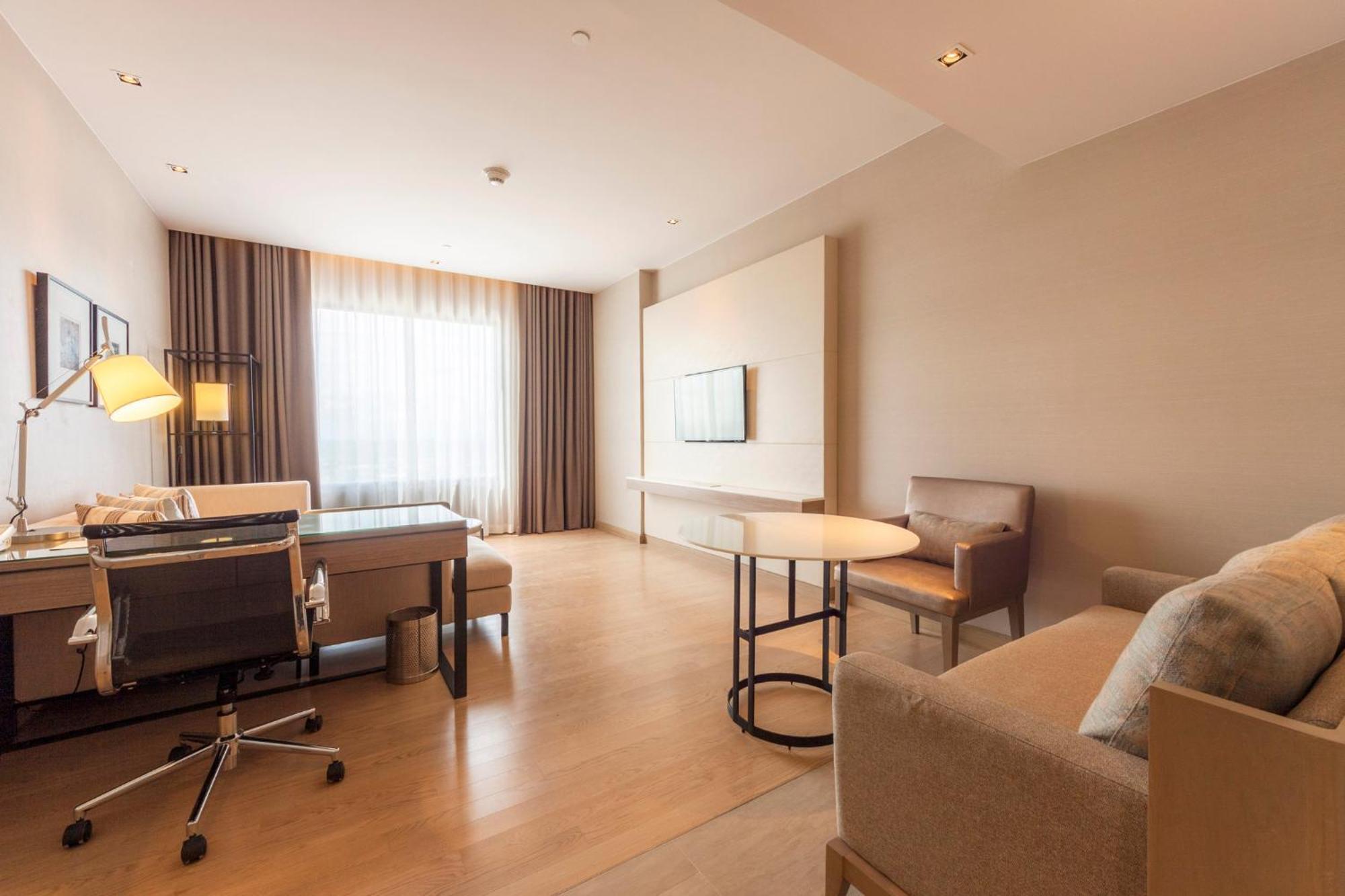 Holiday Inn & Suites Rayong City Centre By Ihg Экстерьер фото